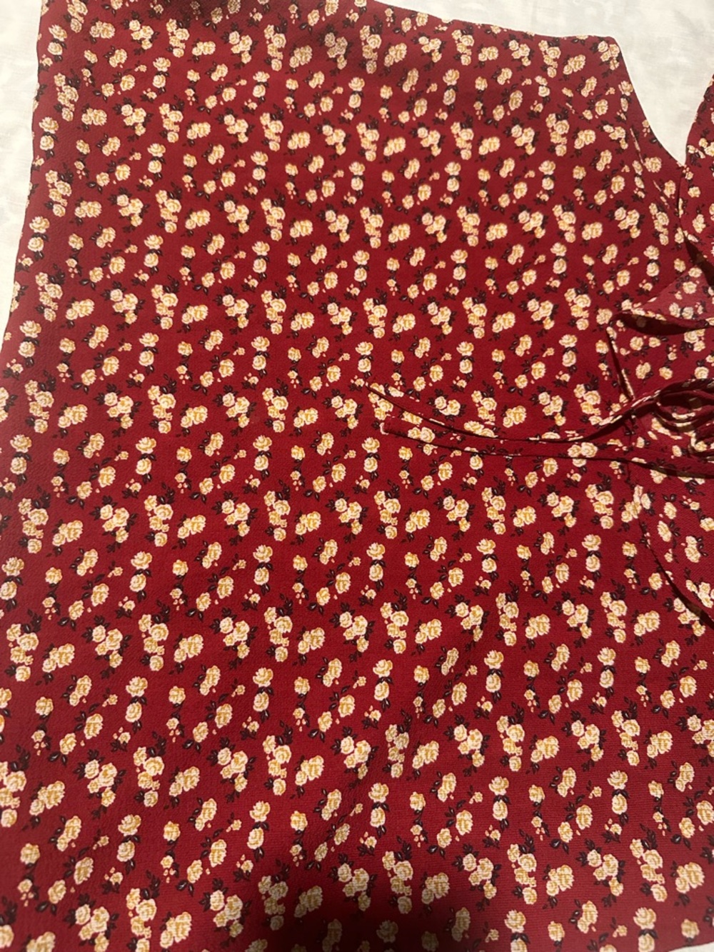 Timing Red Floral Ruffle Cami - Picture 6 of 9